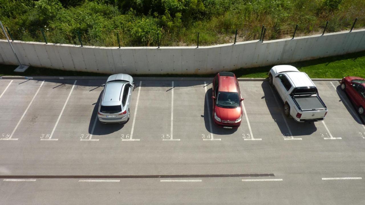 Apartment Jere With Private Parking Zara Esterno foto